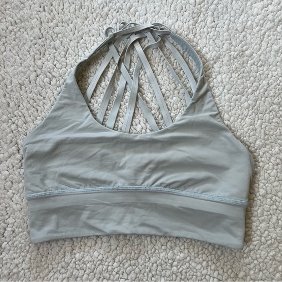 lululemon athletica Light Blue Sports Bra - Picture 4 of 8
